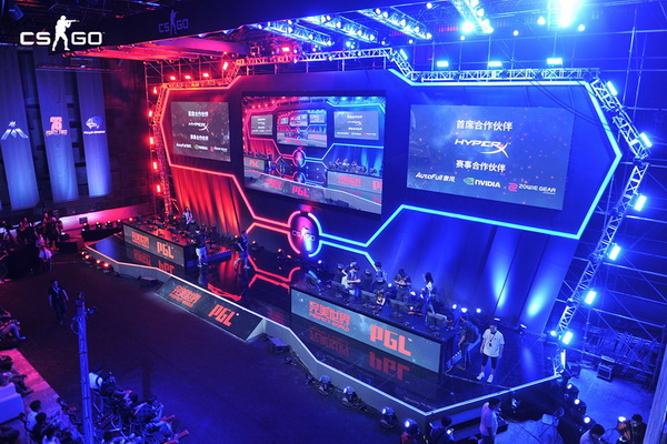 免费枪皮与游戏道具获取攻略：每日任务积分兑换及邀请好友赢惊喜礼包-必威电竞